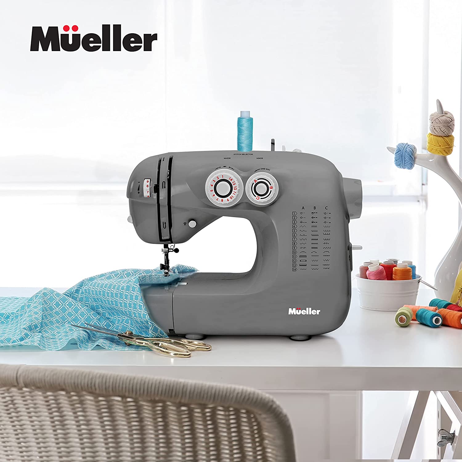 muellerhome_ultra-stitch-sewing-machine-gray-7