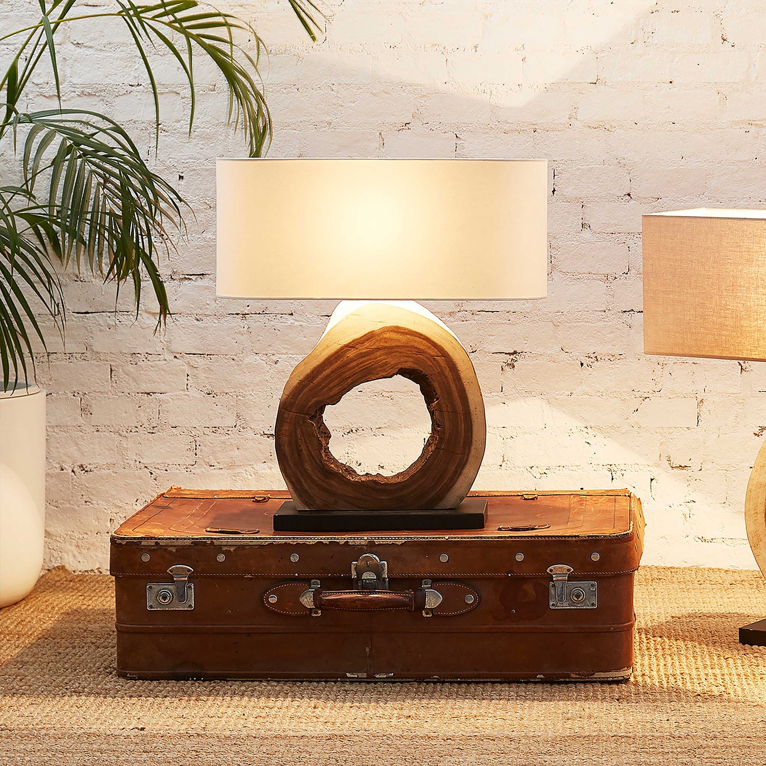 muellerhome_Reclaimed-Wood-SATURN-Modern-Lamp-5